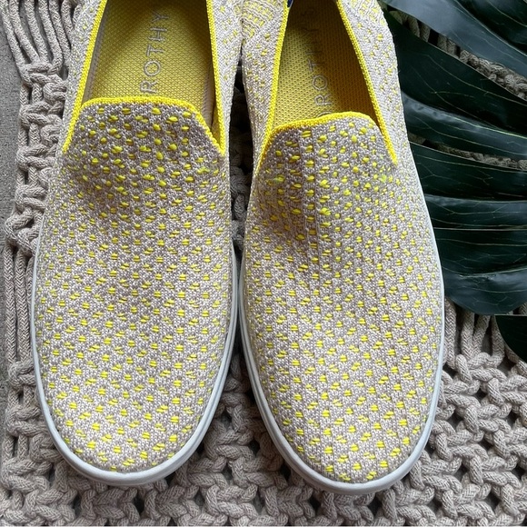 Rothy’s Sneakers Size 10 - Sunshine Honeycomb - Picture 4 of 12